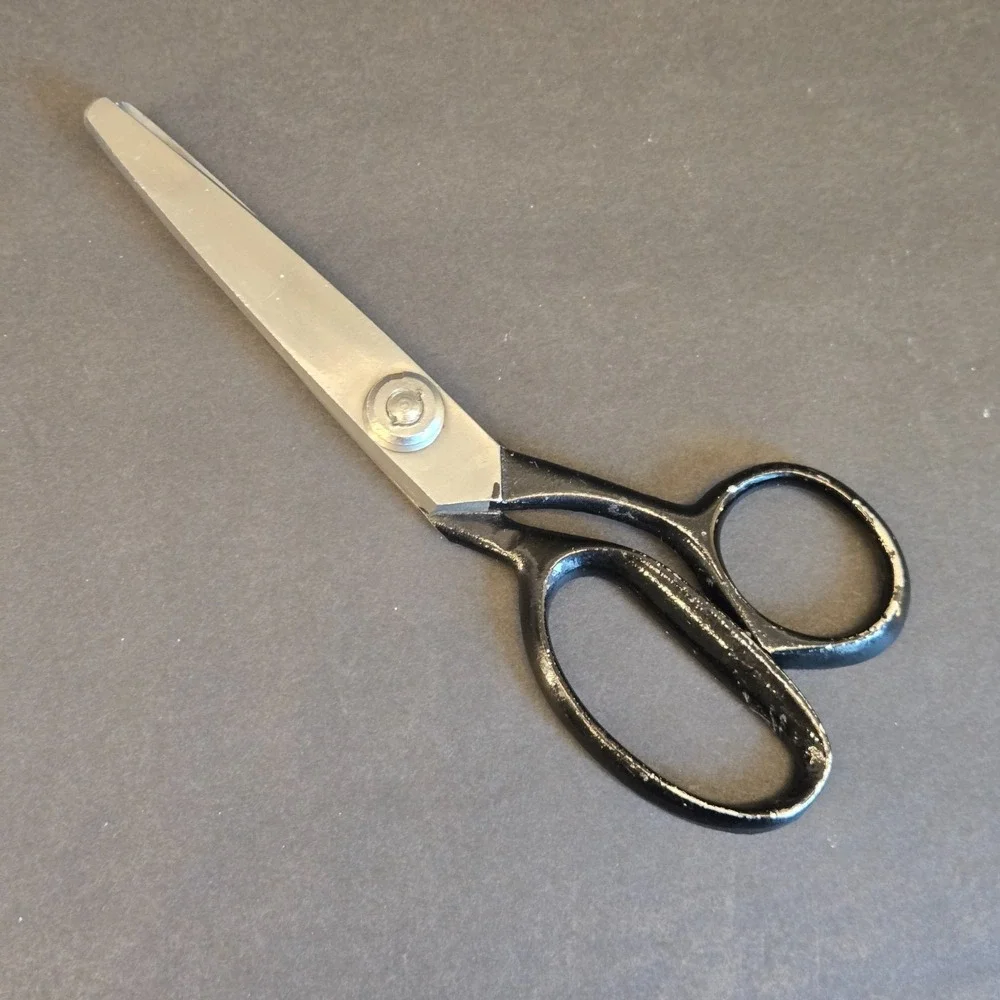 Vintage Globe Master Pinking Shears No. 5996 Zig Zag Sewing Scissors Japan
